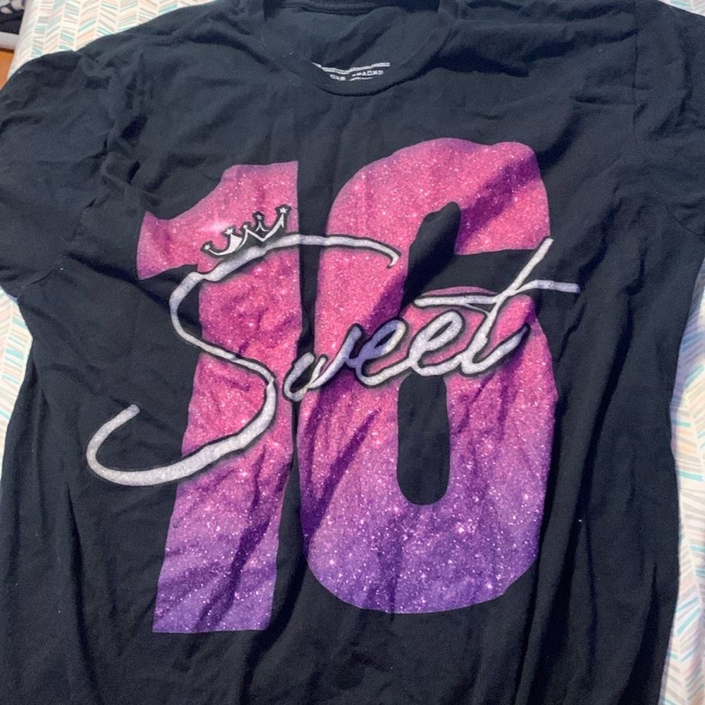 Sweet 16 Large T-shirt